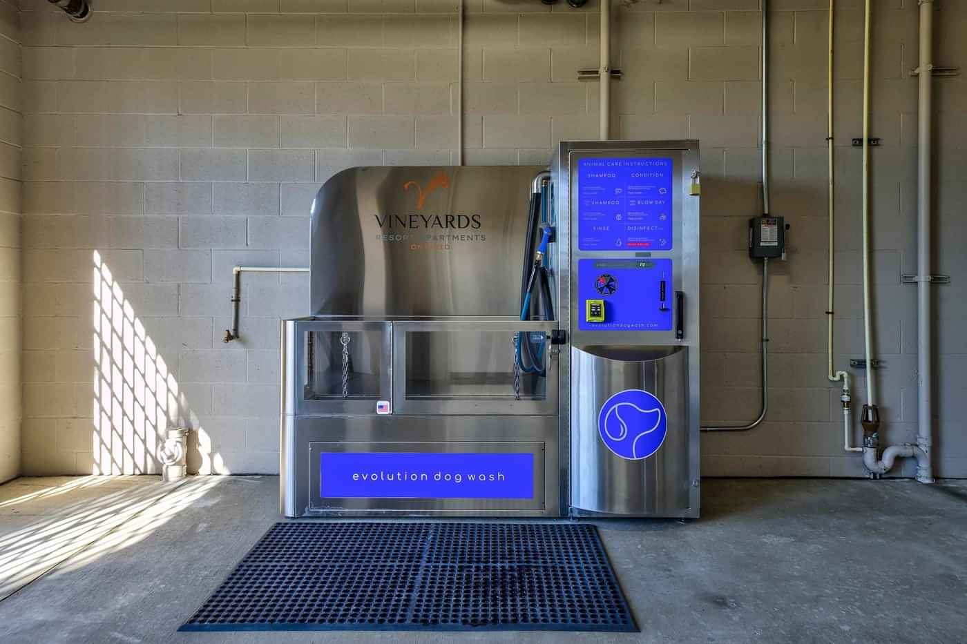 Vineyards, Ontario - Ontario, California, United States - Amenities