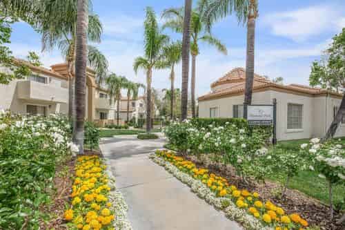 Diamond Park, Santa Clarita - Santa Clarita, California, United States - Exterior