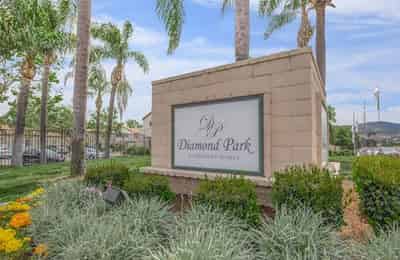 Diamond Park, Santa Clarita - Santa Clarita, California, United States - Exterior