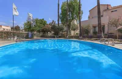 Riverpark, Santa Clarita - Santa Clarita, California, United States - Amenities