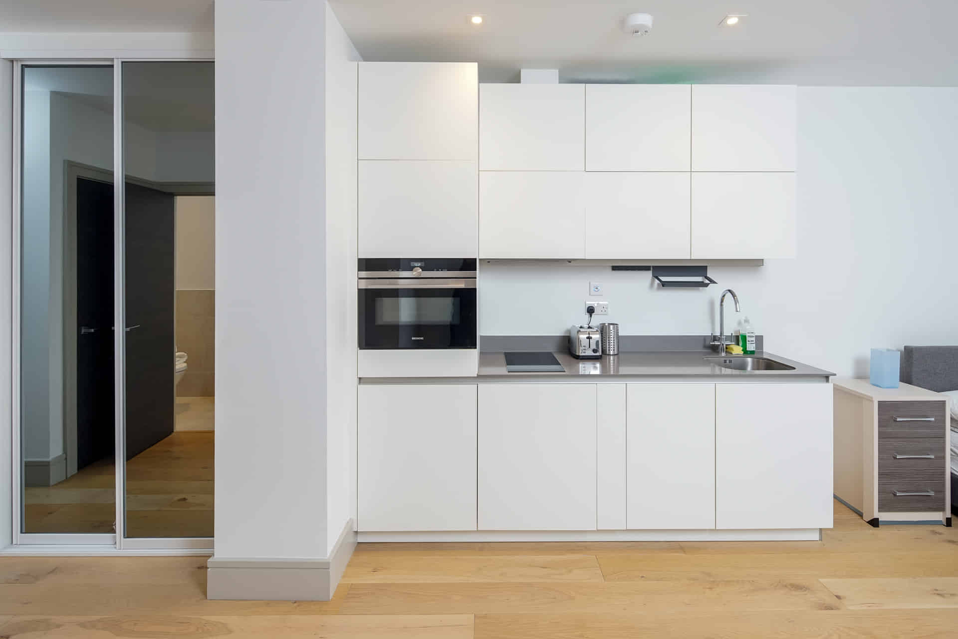 Studio Apartment, 69 Lawrence Road, London N15 4FZ (Studio 4) - London, England, United Kingdom - Studio - Kitchen