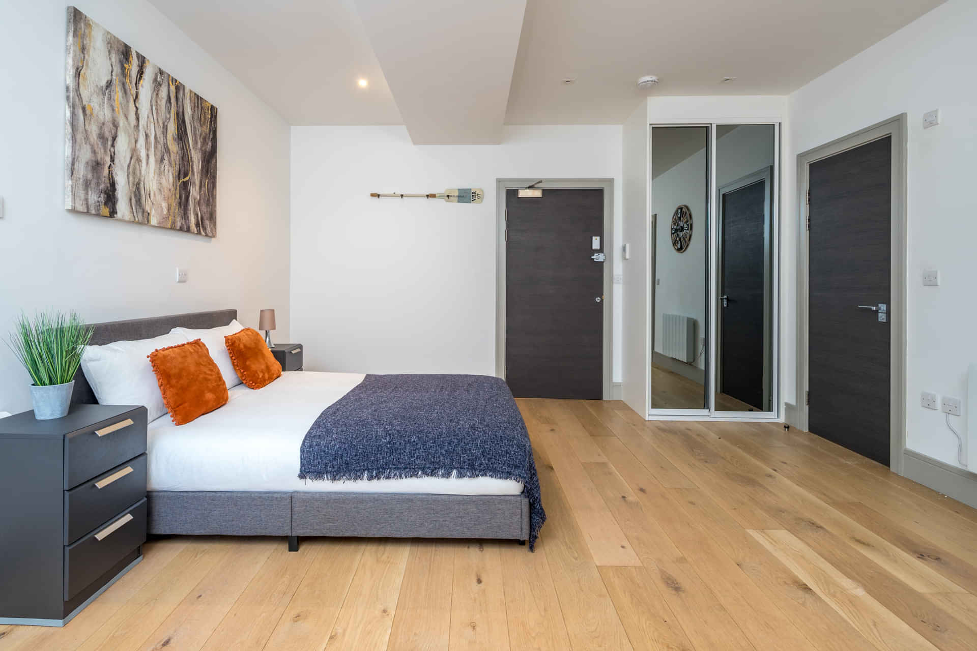 Studio Apartment, 69 Lawrence Road, London N15 4FZ (Studio 1) - London, England, United Kingdom - Studio Flat - Bedroom