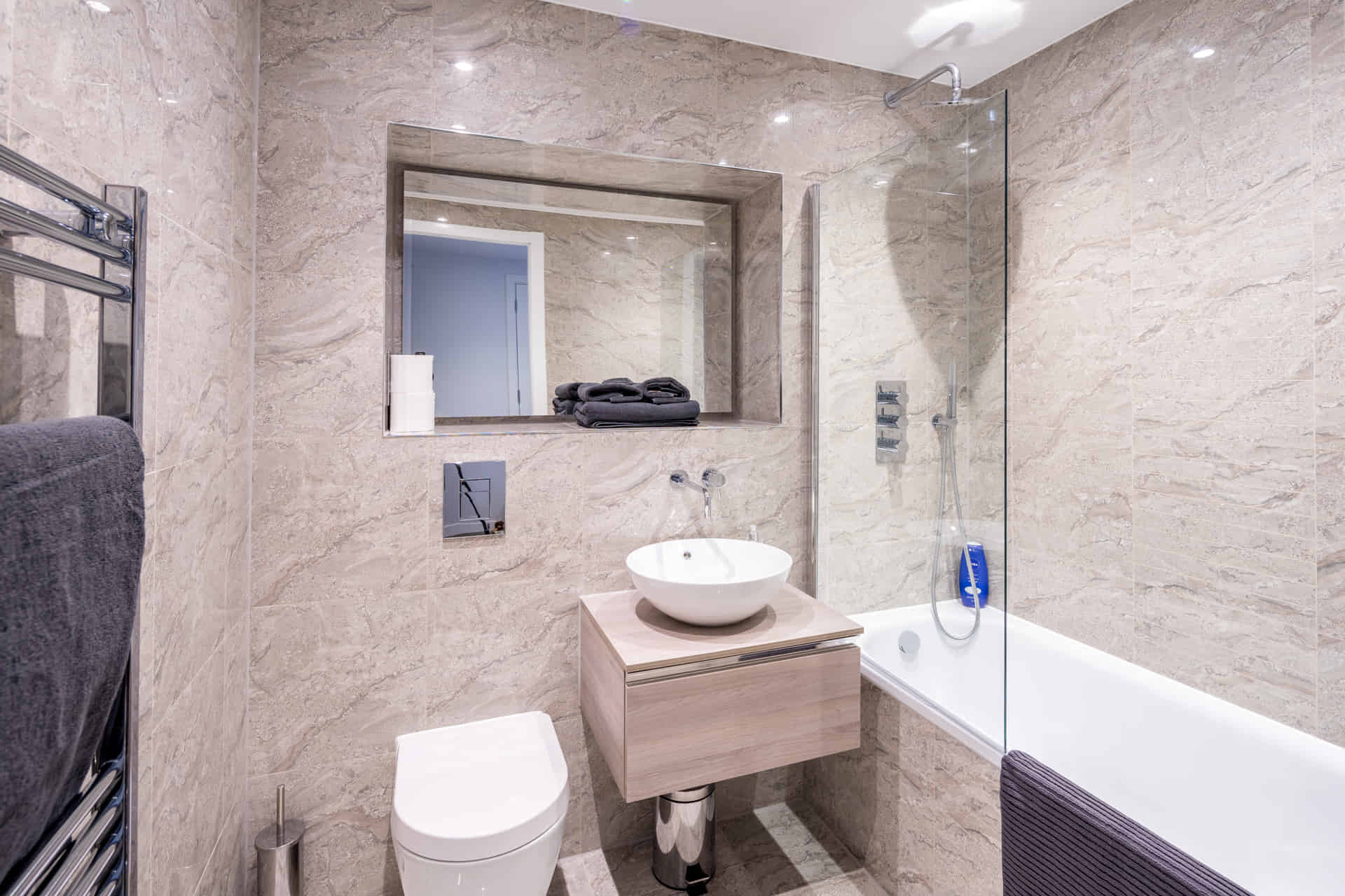 1 Bedroom Apartment, Abbott House, Abbey View, St Albans AL1 2QU (Flat 1) - London, England, United Kingdom - 1 Bedroom Apartment - Bathroom