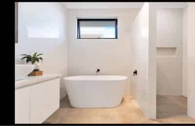 Common Area?w=400&h=260&fit=crop&q=40&auto=format&trim=auto