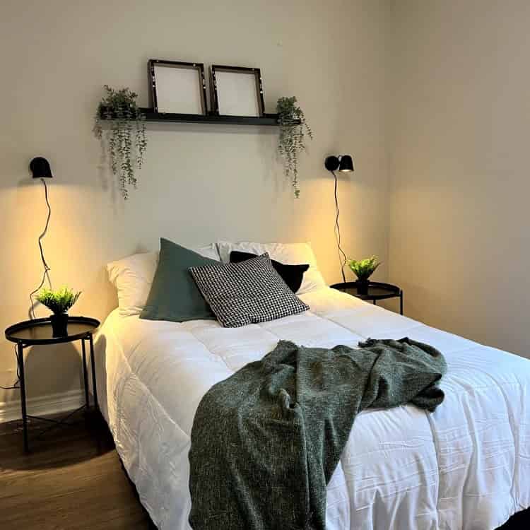 Kitchen?w=400&h=260&fit=crop&q=40&auto=format&trim=auto