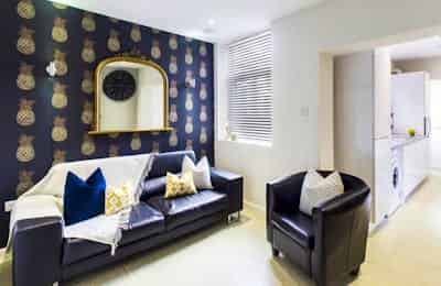 4 Bedroom 1 Bathroom - Common Area?w=400&h=260&fit=crop&q=40&auto=format&trim=auto