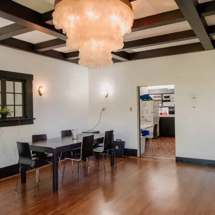 4686 W 2nd Ave, Vancouver - Vancouver, Canada - Amenities