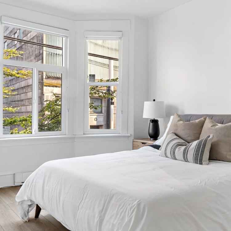 1183 Granville St, Vancouver - Vancouver, Canada - Unit 1 Granville - Bedroom