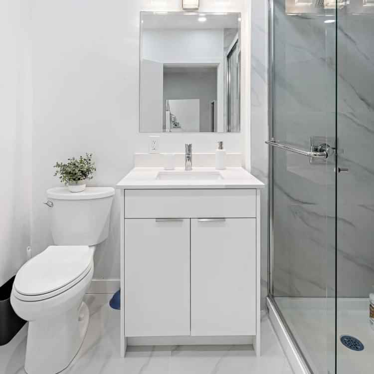 1183 Granville St, Vancouver - Vancouver, Canada - Unit 1 Granville - Bathroom
