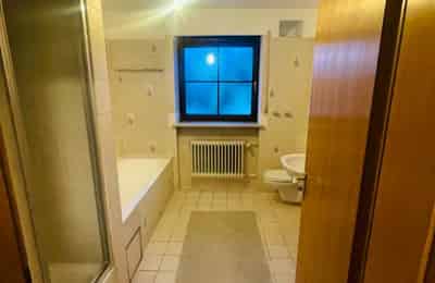 Bahnhofstraße, Munich - Munich, Germany - Bathroom