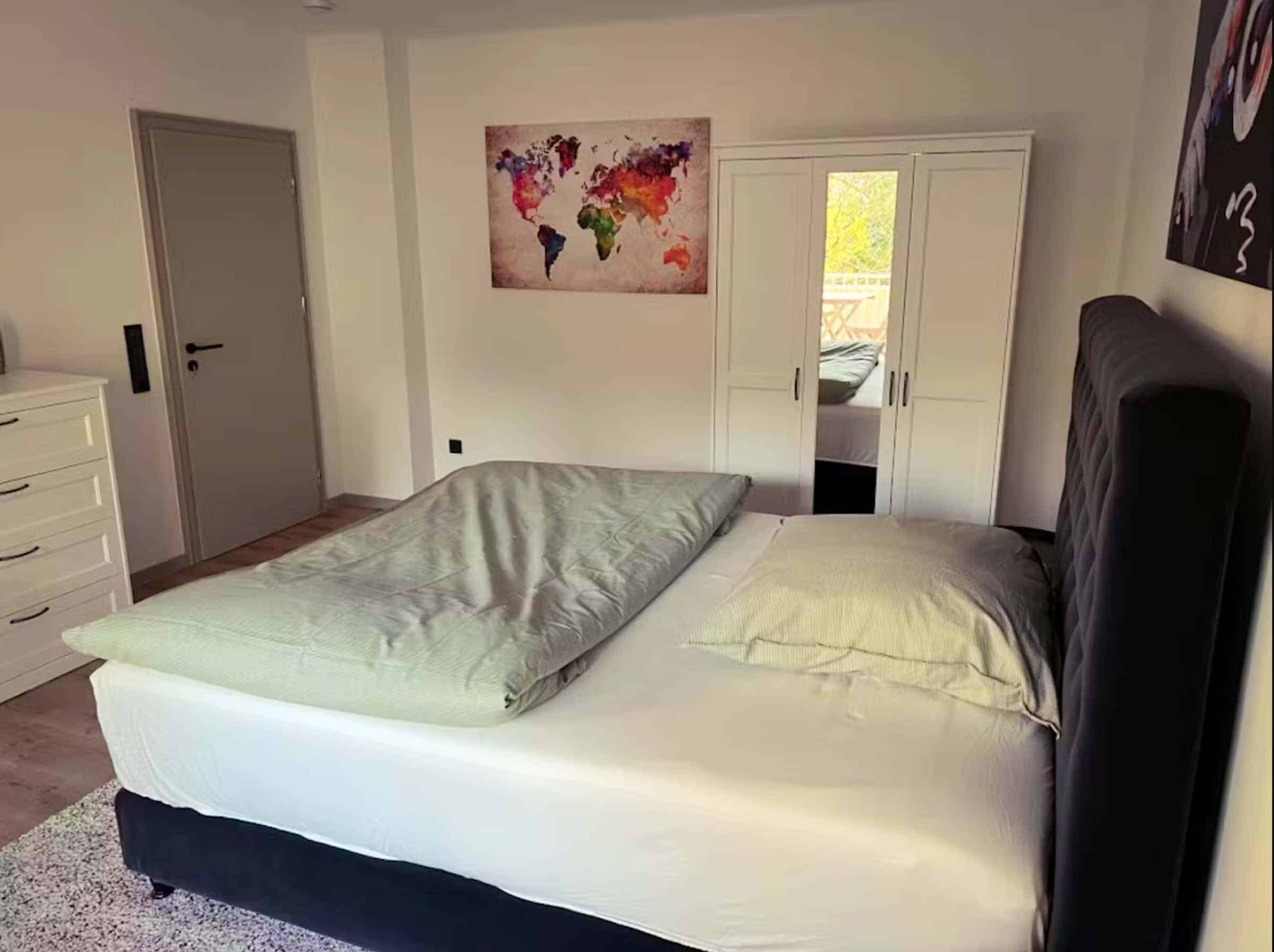 Kitchen?w=400&h=260&fit=crop&q=40&auto=format&trim=auto