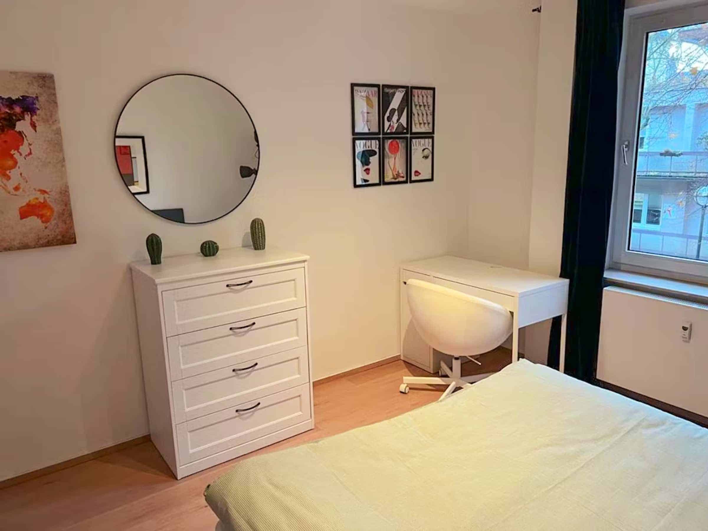 Kitchen?w=400&h=260&fit=crop&q=40&auto=format&trim=auto