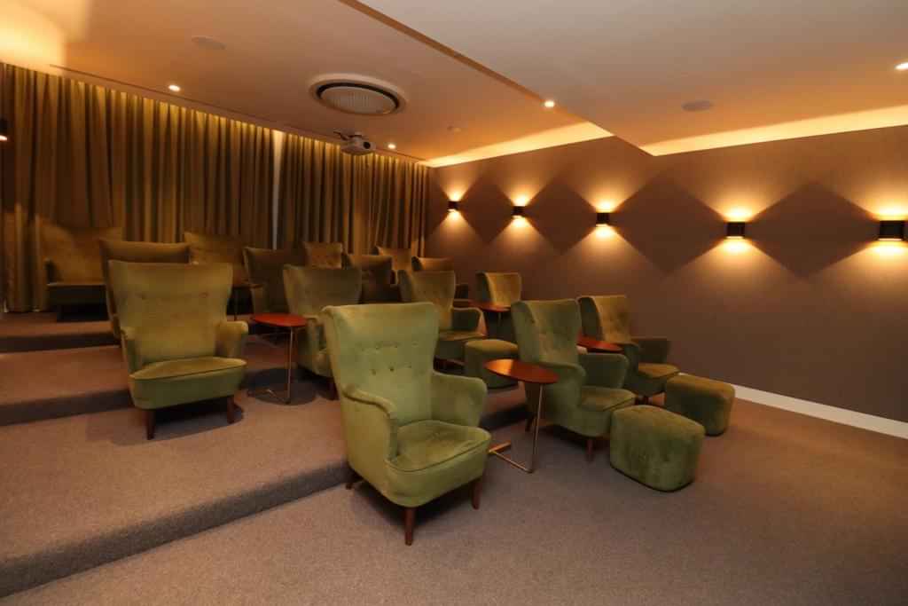 Room in a 4 Bedroom Apartment, Hackney Rd, London, E2 8ET - London, England, United Kingdom - Common Area