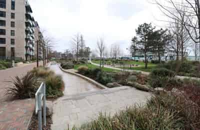 Room in a 3 Bedroom Apartment, Punjab Ln, Southall, UB1 1JY - London, England, United Kingdom - Property