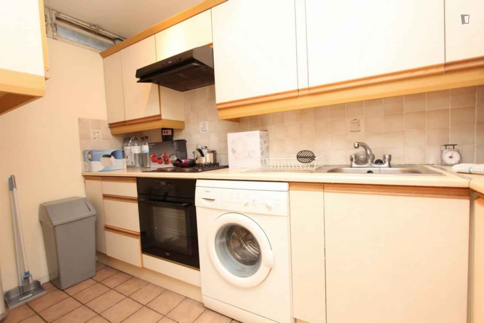 Room in a 3 Bedroom Apartment, Swiss Ter, London, NW6 4RR - London, England, United Kingdom - Bedroom 1  - Kitchen
