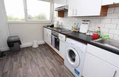 Room in a 5 Bedroom Apartment, Bakersfield, London, N7 0LU (Flat 2) - London, England, United Kingdom - Bedroom 1 - Kitchen