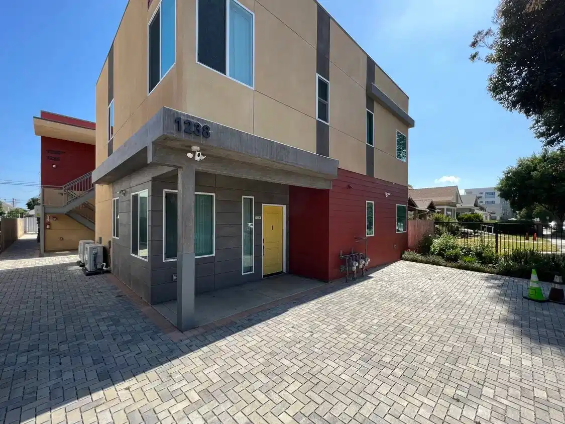 1238 W 37th Pl, Los Angeles - Los Angeles, California, United States - Exterior