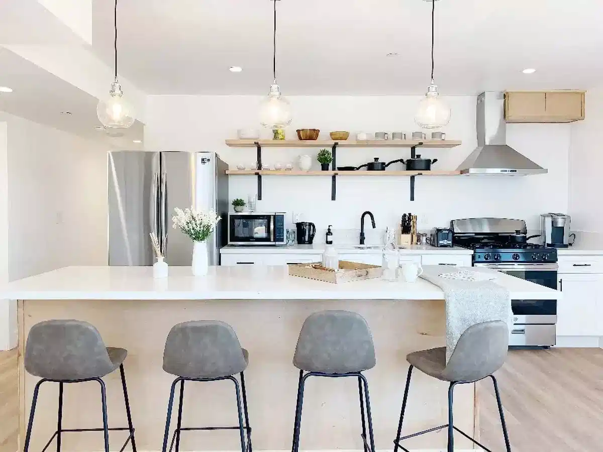 1620 W 35th Pl, Los Angeles - Los Angeles, California, United States - 202304200751586730