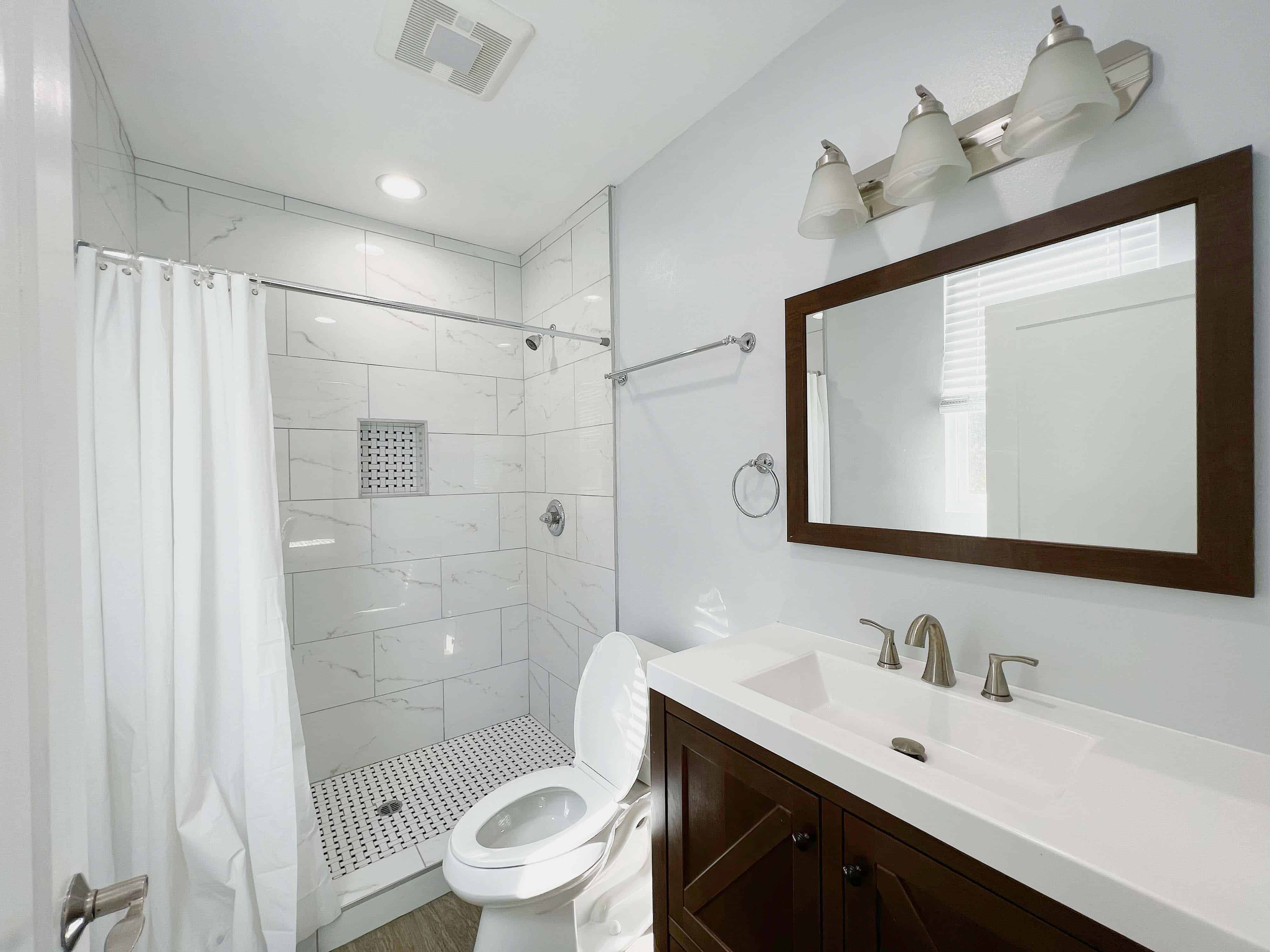 Kitchen?w=400&h=260&fit=crop&q=40&auto=format&trim=auto