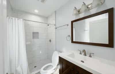 Kitchen?w=400&h=260&fit=crop&q=40&auto=format&trim=auto