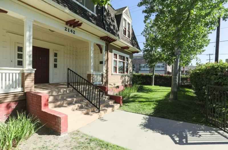 2142 Portland St, Los Angeles - Los Angeles, California, United States - Exterior