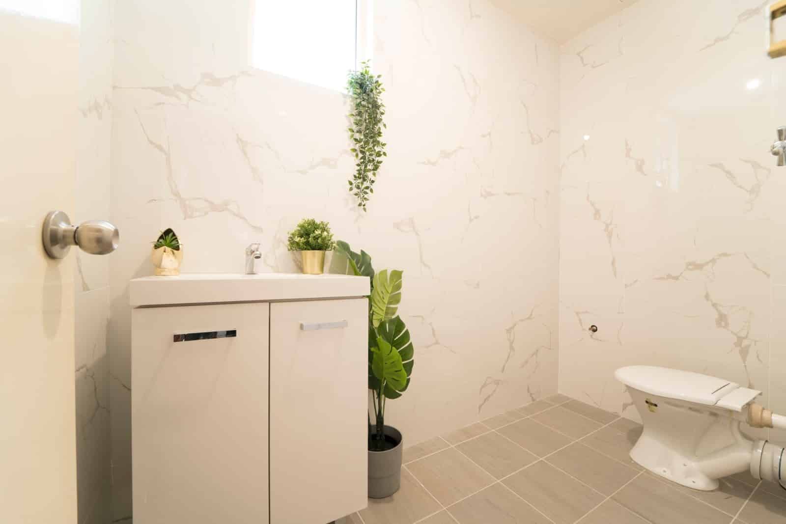 Amenities?w=400&h=260&fit=crop&q=40&auto=format&trim=auto