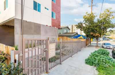 The Frazier(1107 S Hobart Blvd), Los Angeles - Los Angeles, California, United States - Exterior