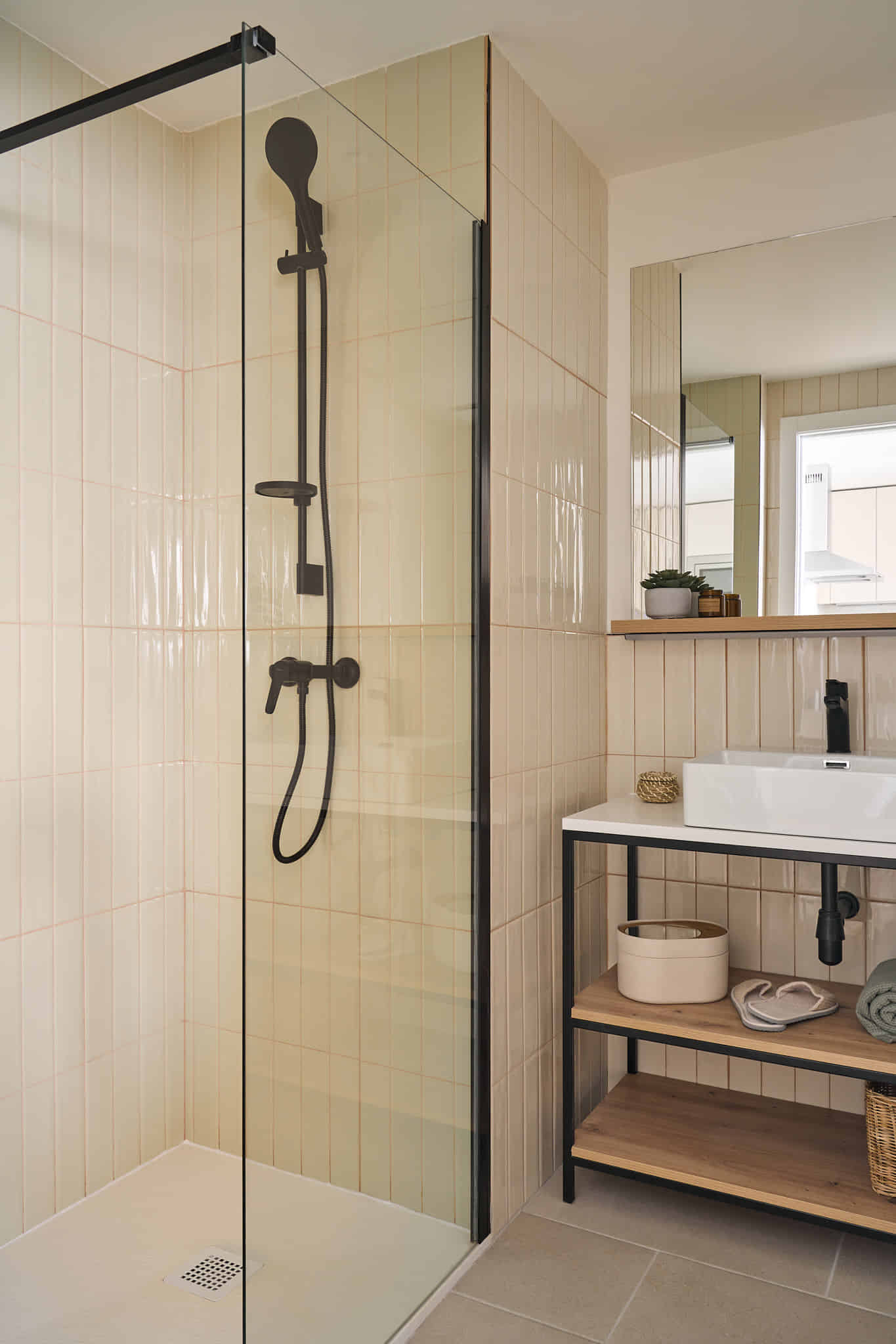 1 Bed 1 Bath - Common Area?w=400&h=260&fit=crop&q=40&auto=format&trim=auto