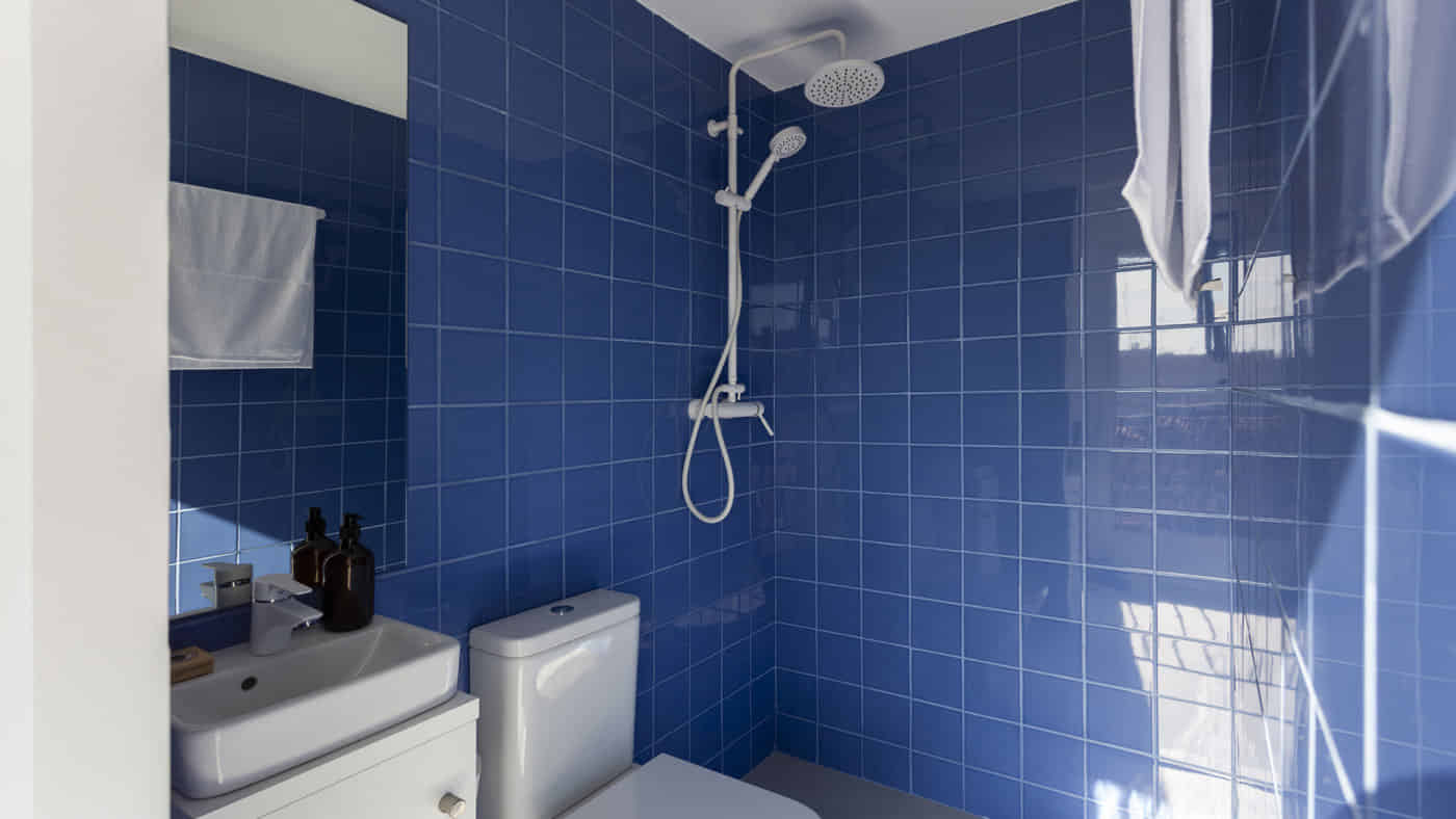 Kitchen?w=400&h=260&fit=crop&q=40&auto=format&trim=auto