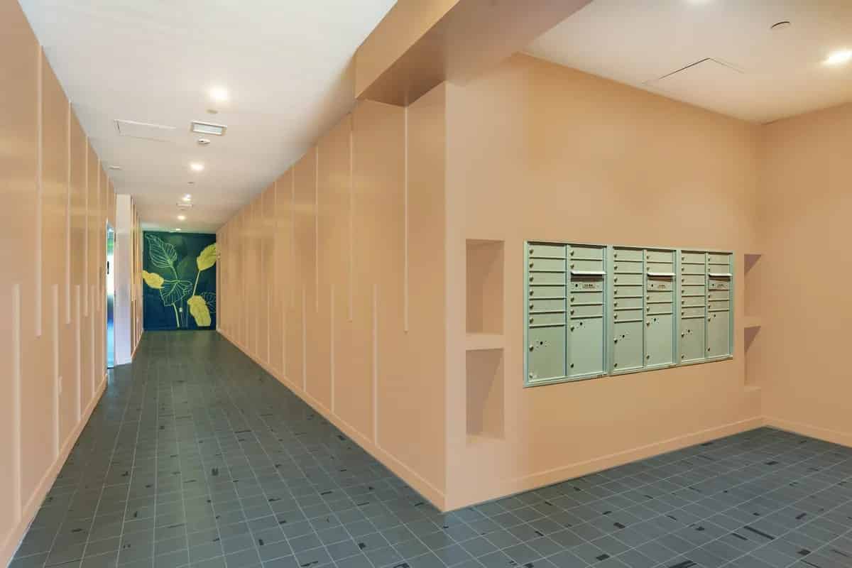 970 Fedora St, Los Angeles - Los Angeles, California, United States - Amenities