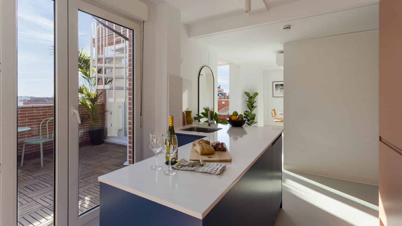 Calle Sierra Ali, Madrid - Madrid, Spain - Kitchen