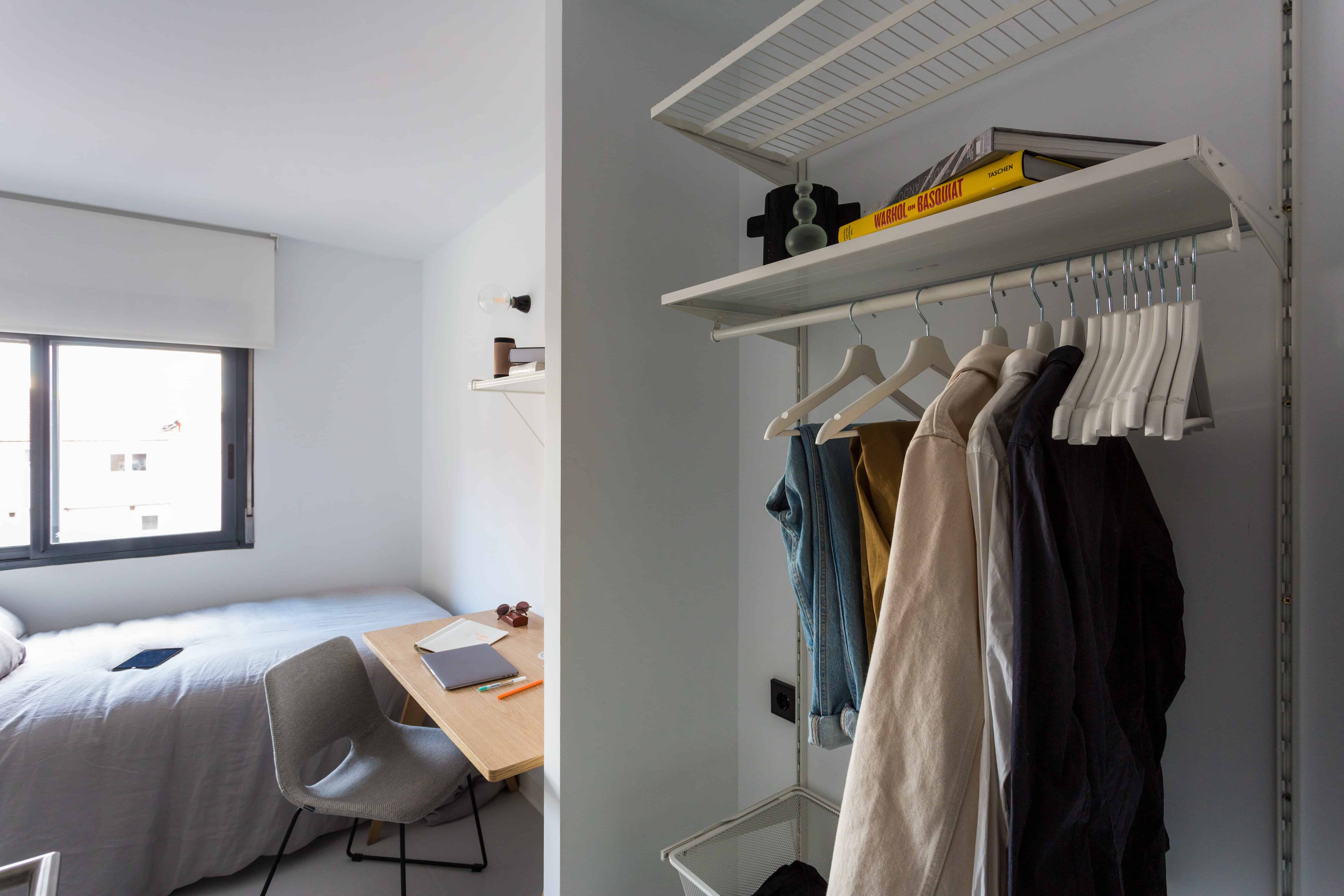 Common Area?w=400&h=260&fit=crop&q=40&auto=format&trim=auto