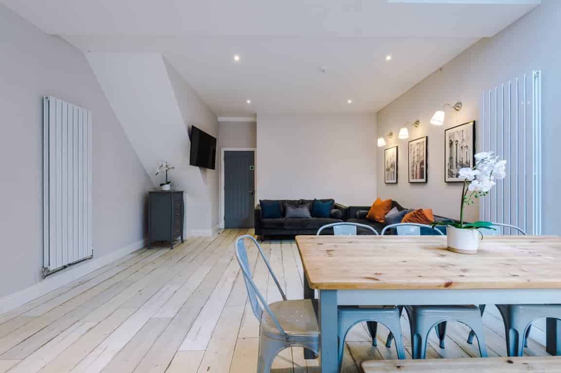 Room in a 8 Bedroom Apartment, 86 Woodcroft Road, Liverpool L15 2HQ - Liverpool, England, United Kingdom - Common Area