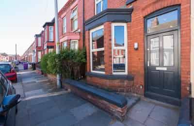 Room in a 6 Bedroom Apartment, 48 Woodcroft Road, Liverpool L15 2HQ - Liverpool, England, United Kingdom - Exterior