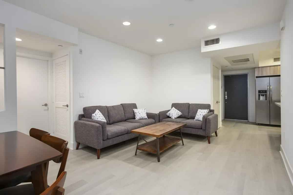 1301 Brockton Ave, Los Angeles - Los Angeles, California, United States - Common Area