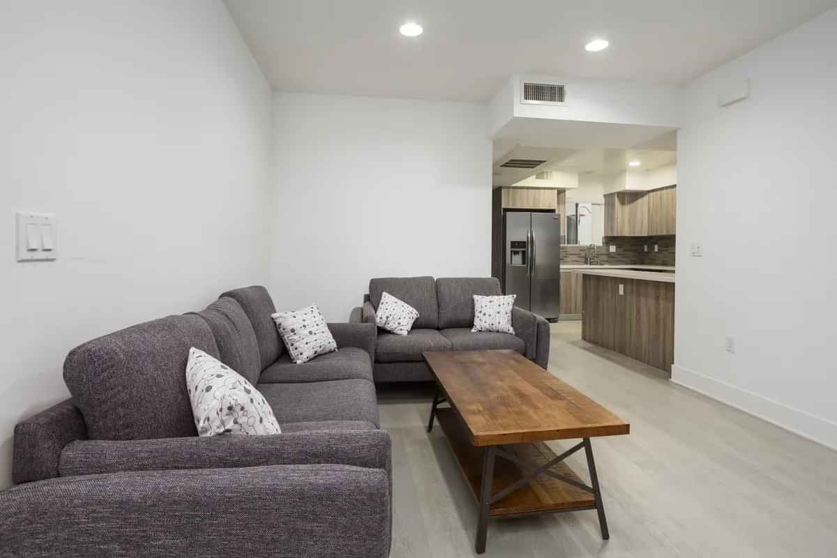 1301 Brockton Ave, Los Angeles - Los Angeles, California, United States - Common Area