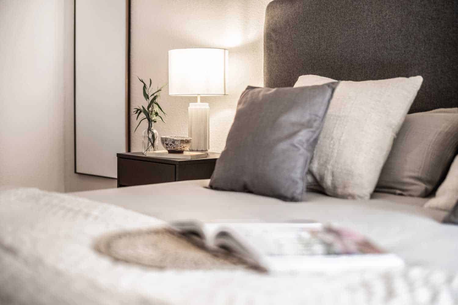 1 Bedroom 1 Bathroom Apartment - Bedroom?w=400&h=260&fit=crop&q=40&auto=format&trim=auto