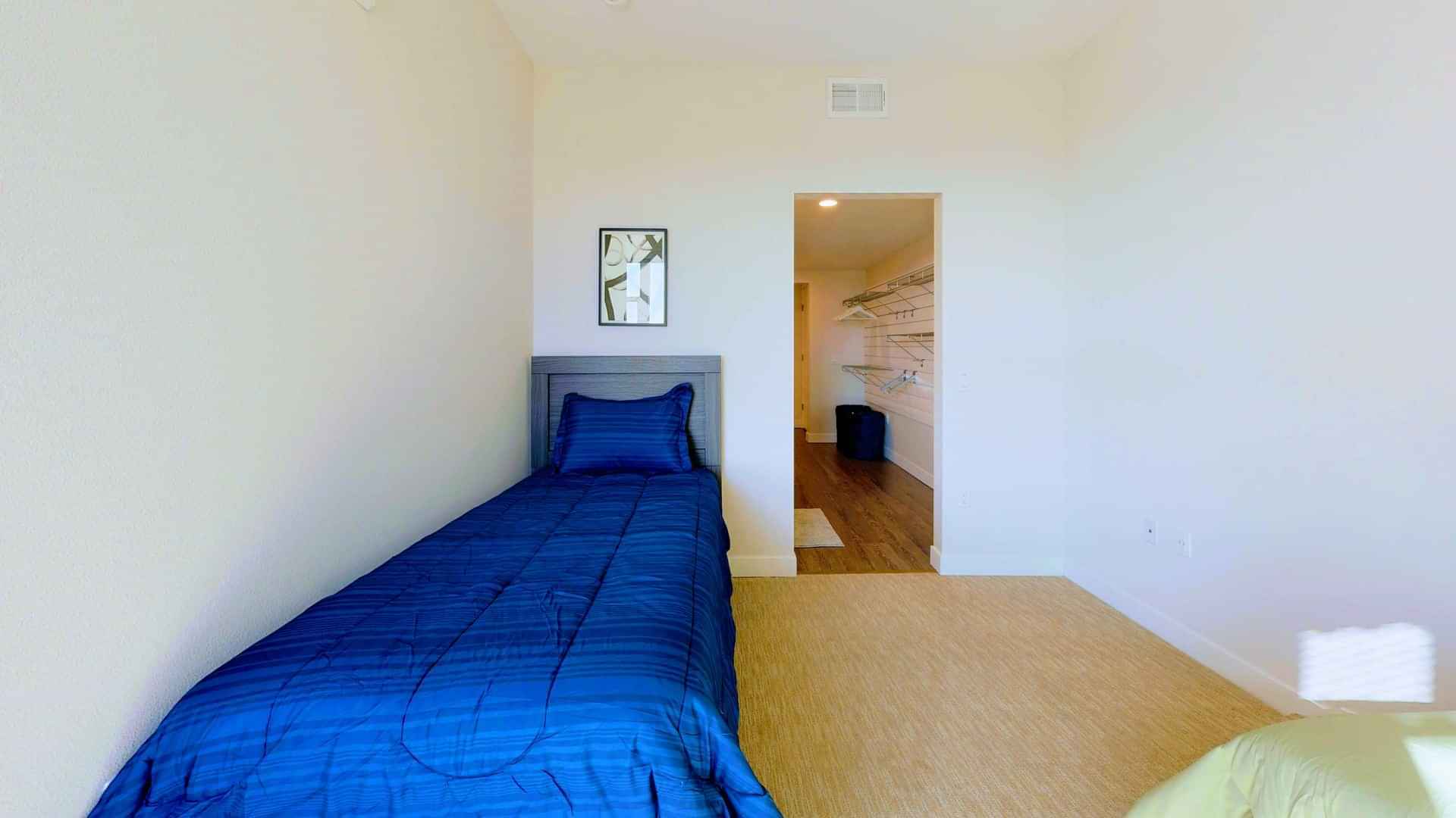 Amenities?w=400&h=260&fit=crop&q=40&auto=format&trim=auto