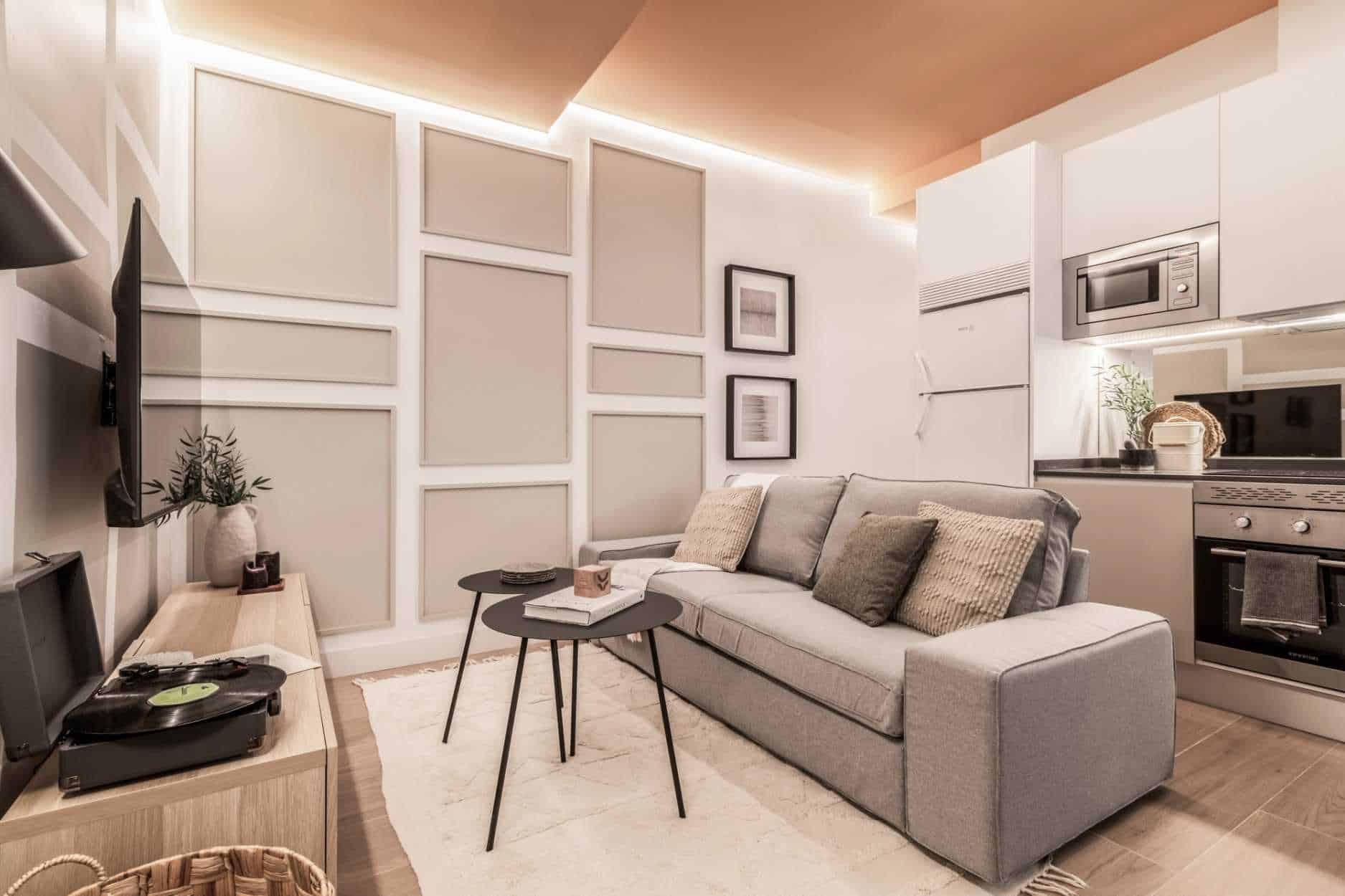 Common Area?w=400&h=260&fit=crop&q=40&auto=format&trim=auto