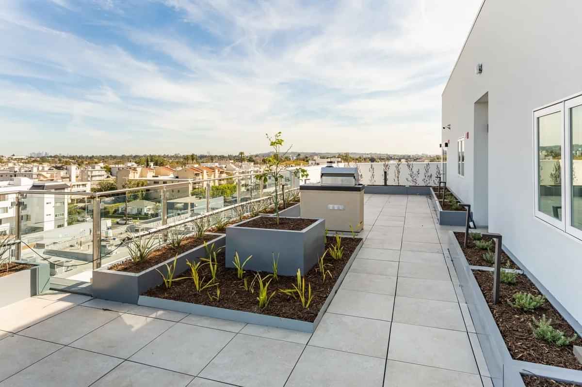 Maxwell, Los Angeles - Los Angeles, California, United States - Exterior