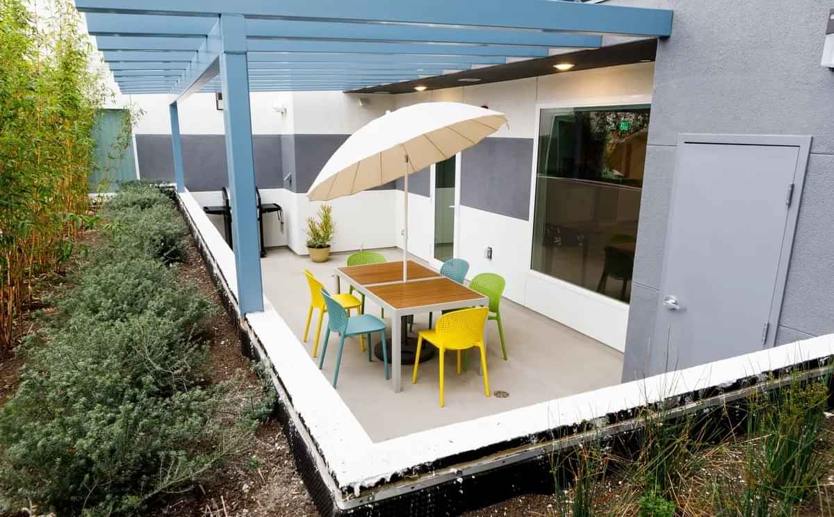 Berendo Villas, Los Angeles - Los Angeles, California, United States - Exterior