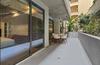 Tenten Downtown, Los Angeles - Los Angeles, California, United States - Common Area