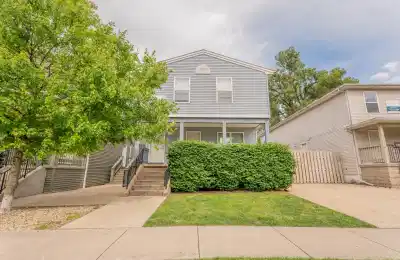 908 S Oak St, Champaign - Champaign, Illinois, United States - Exterior