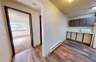 Amenities?w=400&h=260&fit=crop&q=40&auto=format&trim=auto