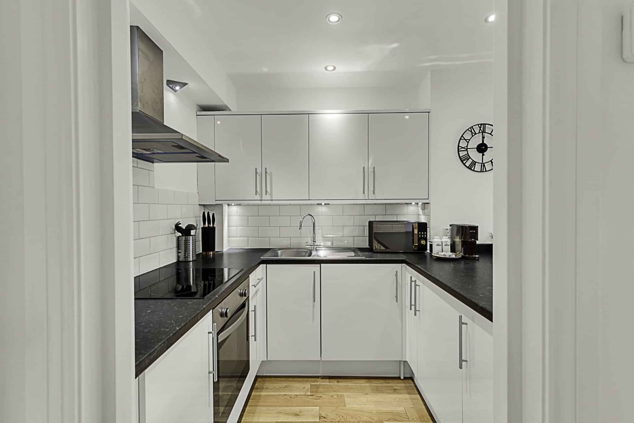 1 Bedroom Apartment, 30 Norfolk Pl, Tyburnia, London W2 1QH (14773) - London, England, United Kingdom - Kitchen