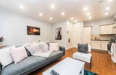 2 Bedroom Apartment, 65C St John's Hill, London SW11 1SX (12195) - London, England, United Kingdom - Common Area