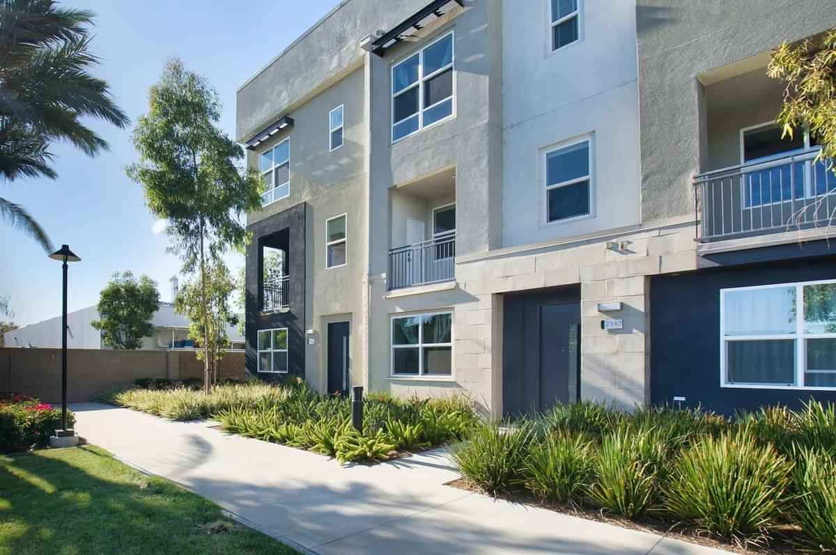 2304 Synergy, Irvine - Irvine, California, United States - Exterior