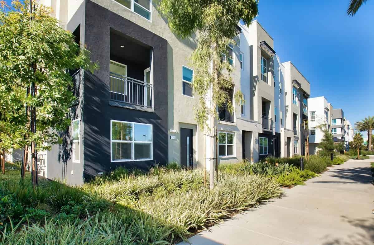 2270 Synergy Dr, Irvine - Irvine, California, United States - Exterior