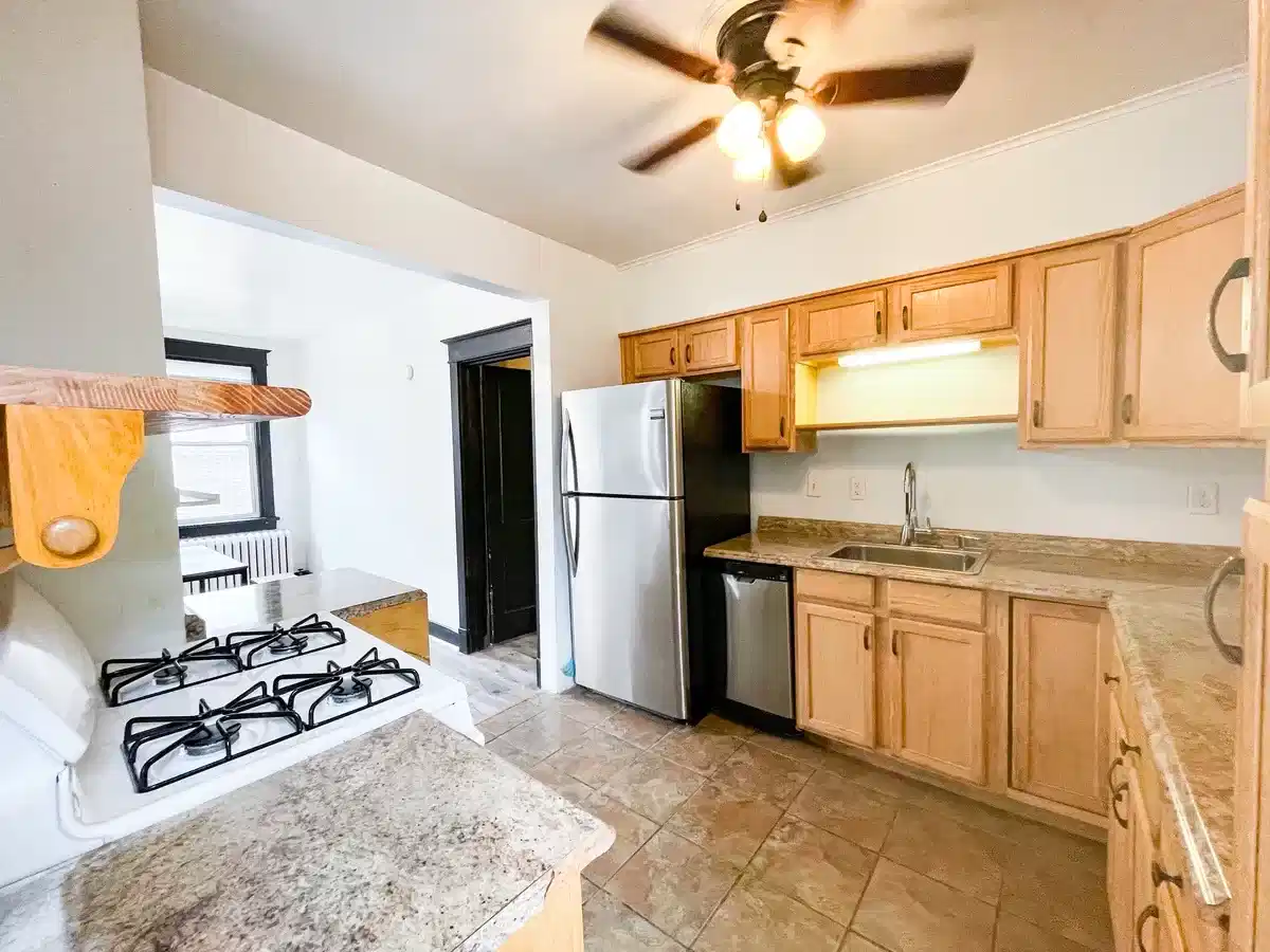 5660 Phillips Ave, Pittsburgh - Pittsburgh, Pennsylvania, United States - Kitchen