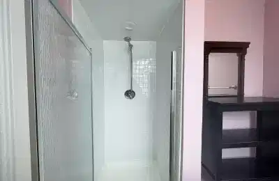 5660 Phillips Ave, Pittsburgh - Pittsburgh, Pennsylvania, United States - Bathroom